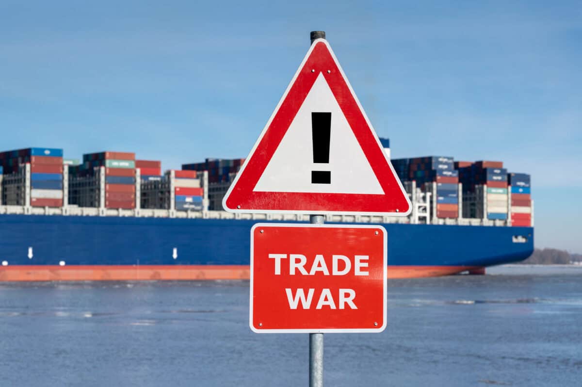 Tariff Trouble: 2 Canadian Stocks to Maybe Avoid Right Now