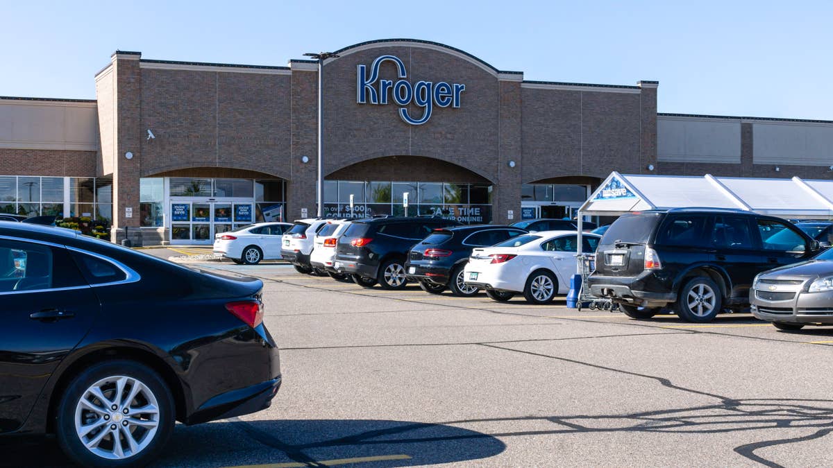 Kroger loses $12 billion as customer behavior takes a turn
