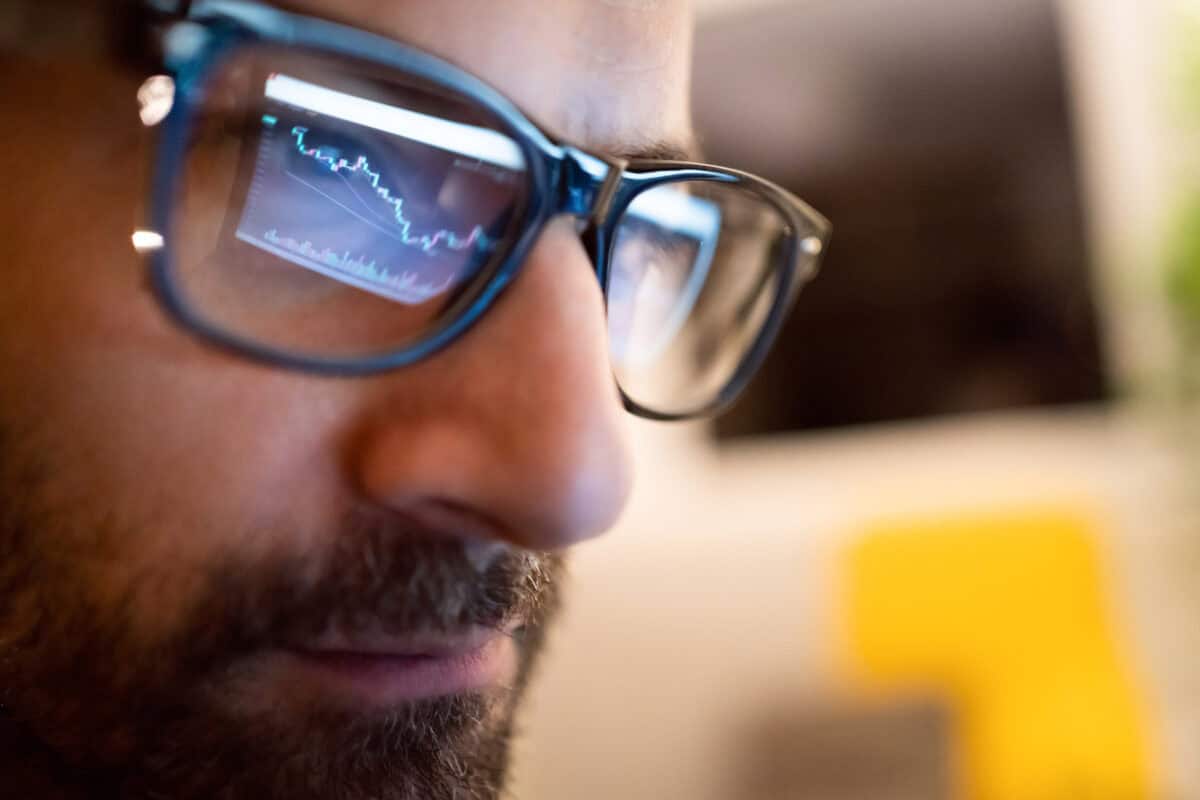 Which TSX Stocks Will Investors Be Watching This Month?